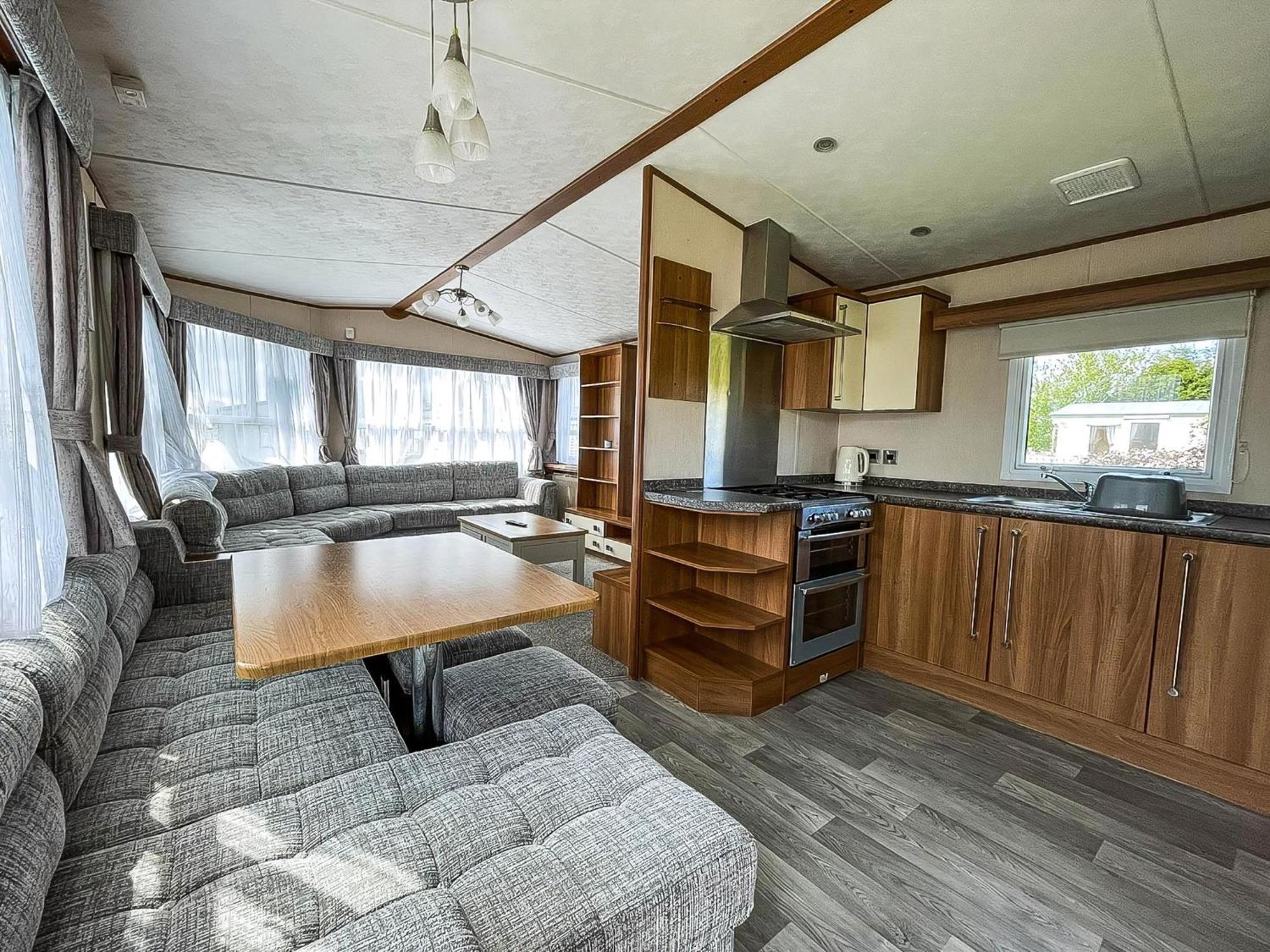 Lovely 8 Berth Caravan At Sunnydale In Lincolnshire Ref 35239S Лаут Екстер'єр фото