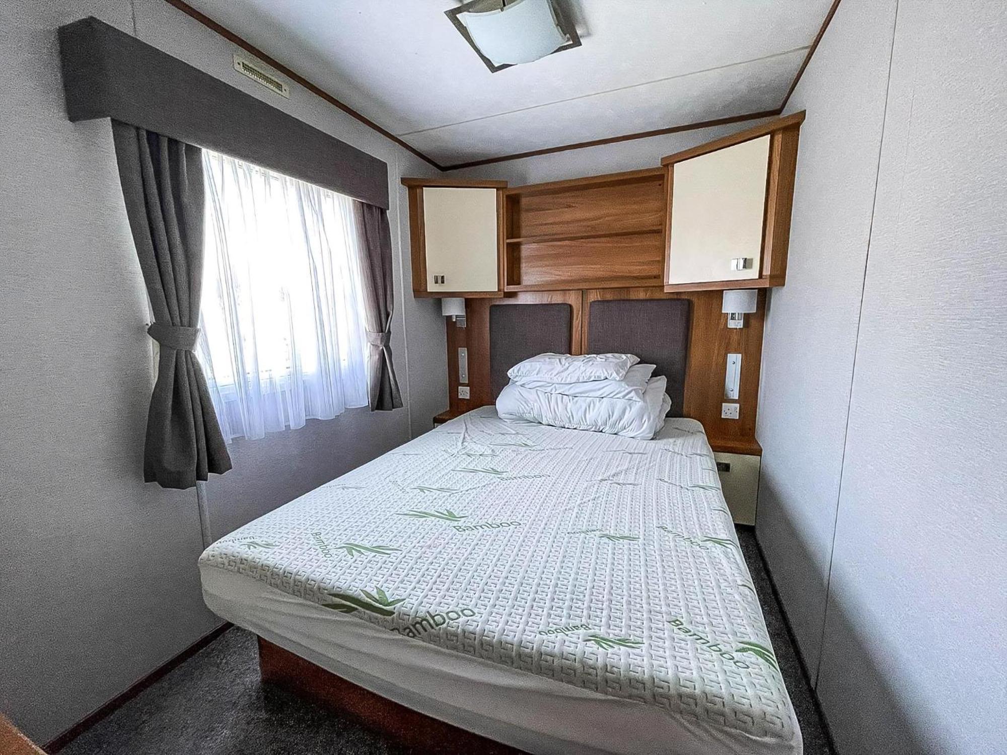 Lovely 8 Berth Caravan At Sunnydale In Lincolnshire Ref 35239S Лаут Екстер'єр фото