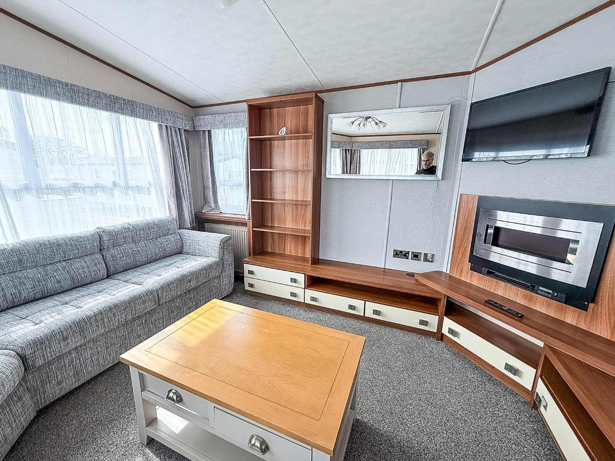 Lovely 8 Berth Caravan At Sunnydale In Lincolnshire Ref 35239S Лаут Екстер'єр фото